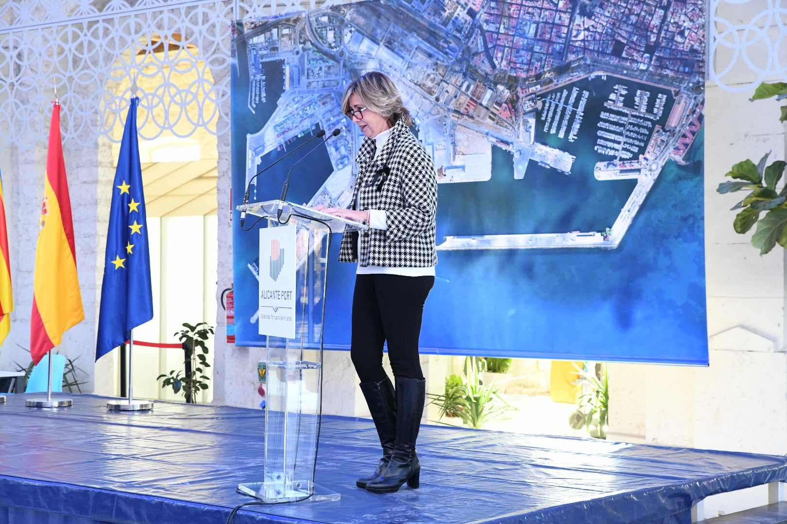 Un perfil dialogante al frente del Puerto de Alicante