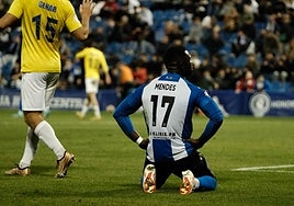 Marcos Mendes se lamenta después de una ocasión fallada esta tarde