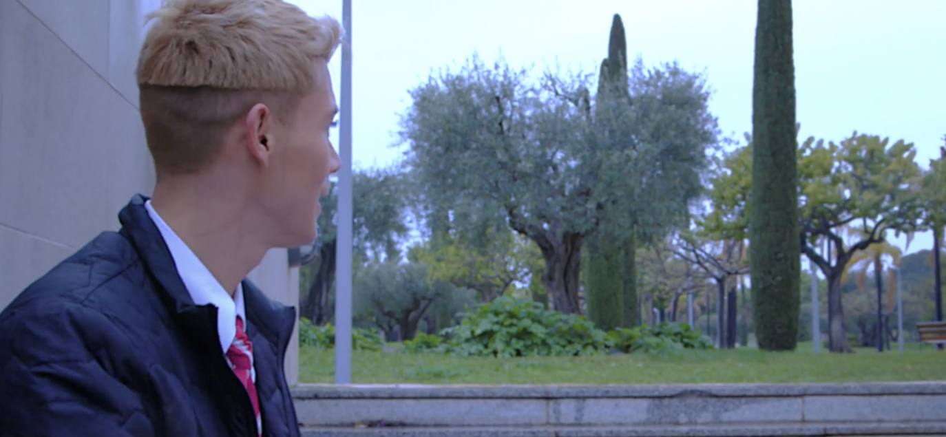 Fotograma de la película para adultos grabada en los exteriores de la UA.