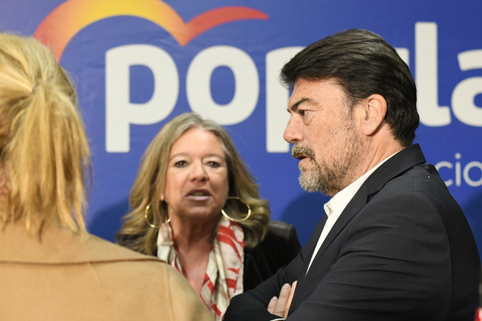 El PP de la provincia de Alicante celebra su cena de Navidad con un millar de afiliados y simpatizantes