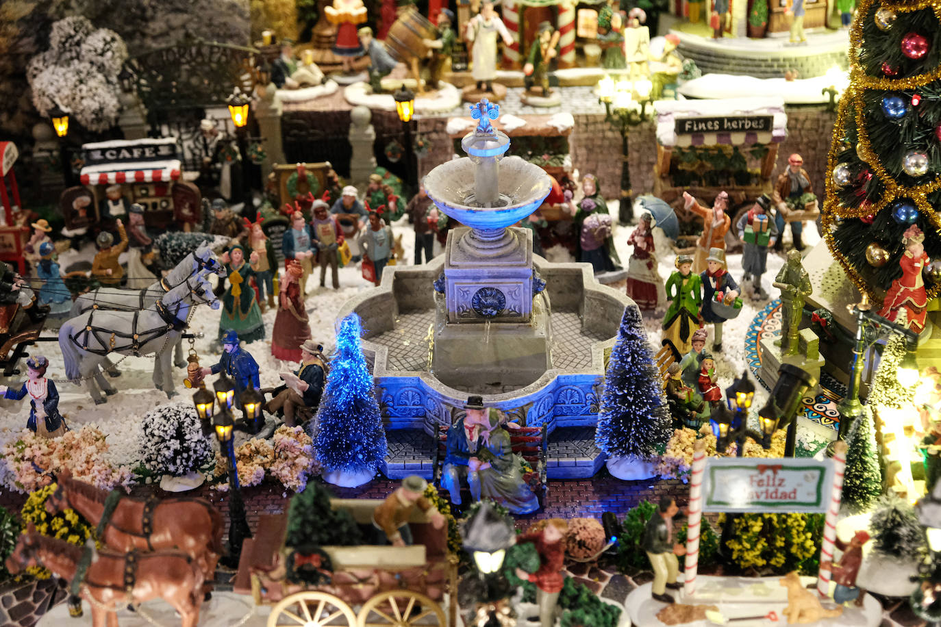 Así es el poblado navideño de Ximo Sánchez