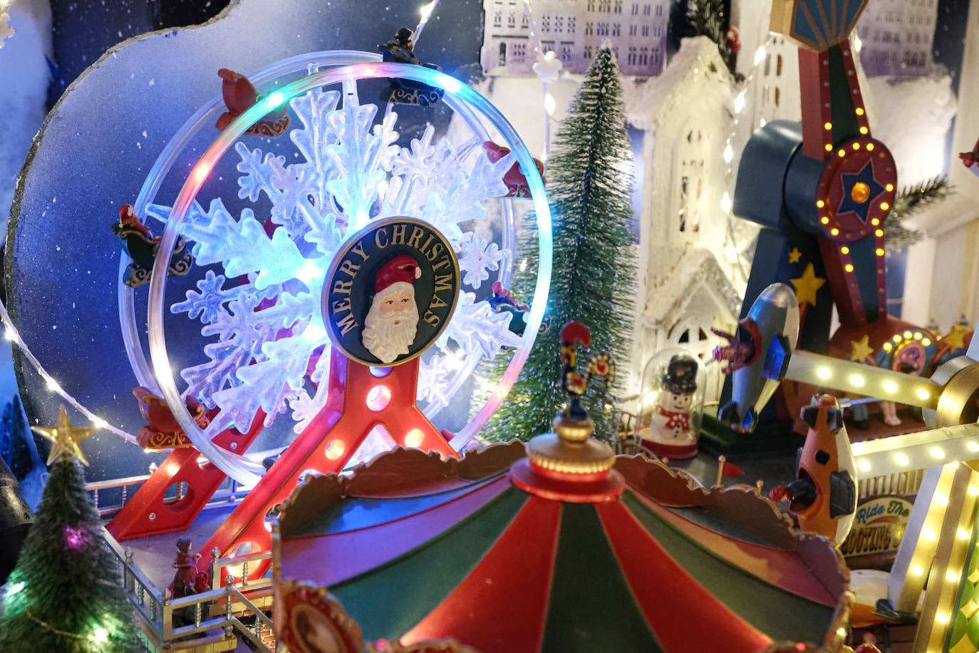 Así es el poblado navideño de Ximo Sánchez