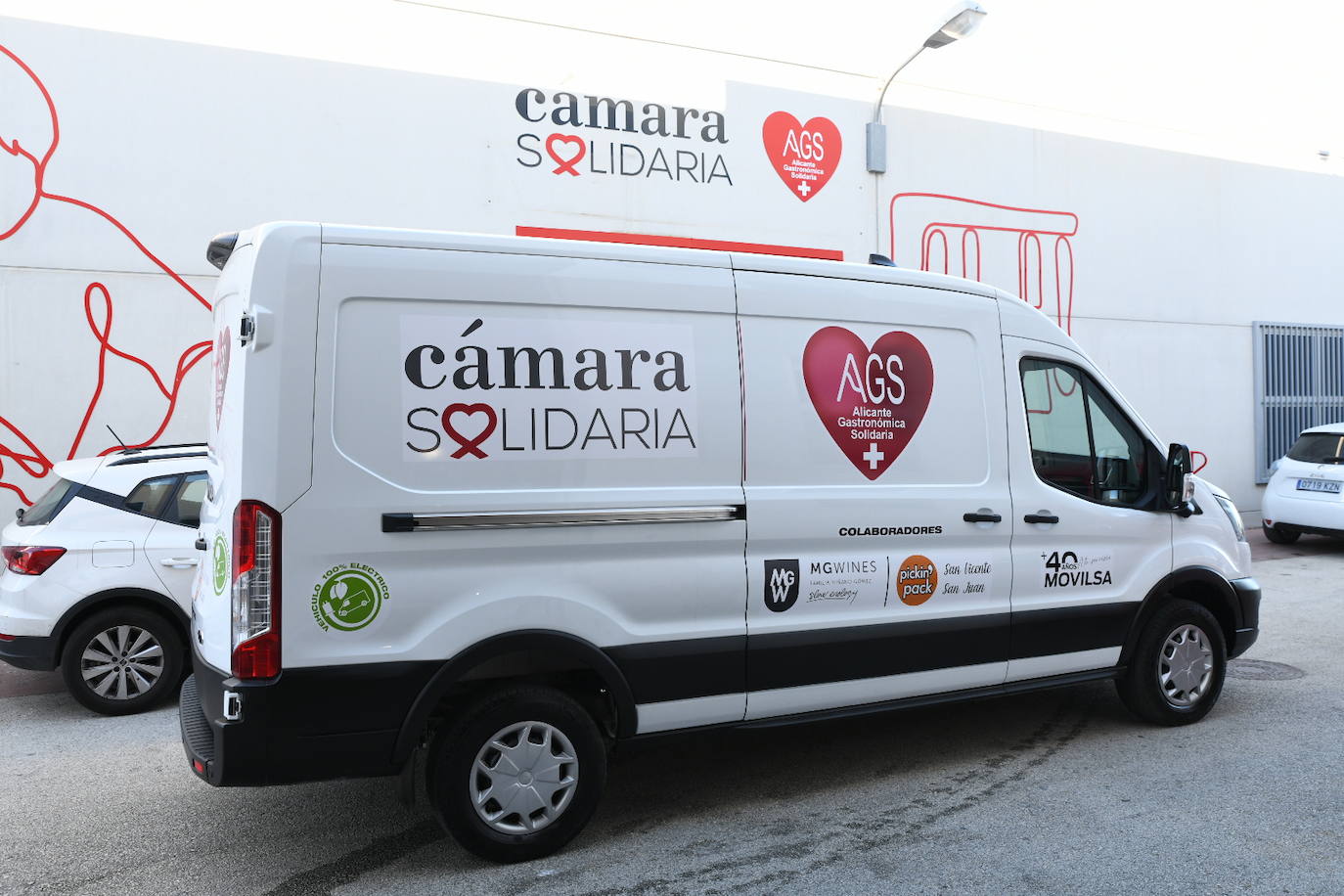 Los grandes chef dan el toque al cocido solidario de AGS