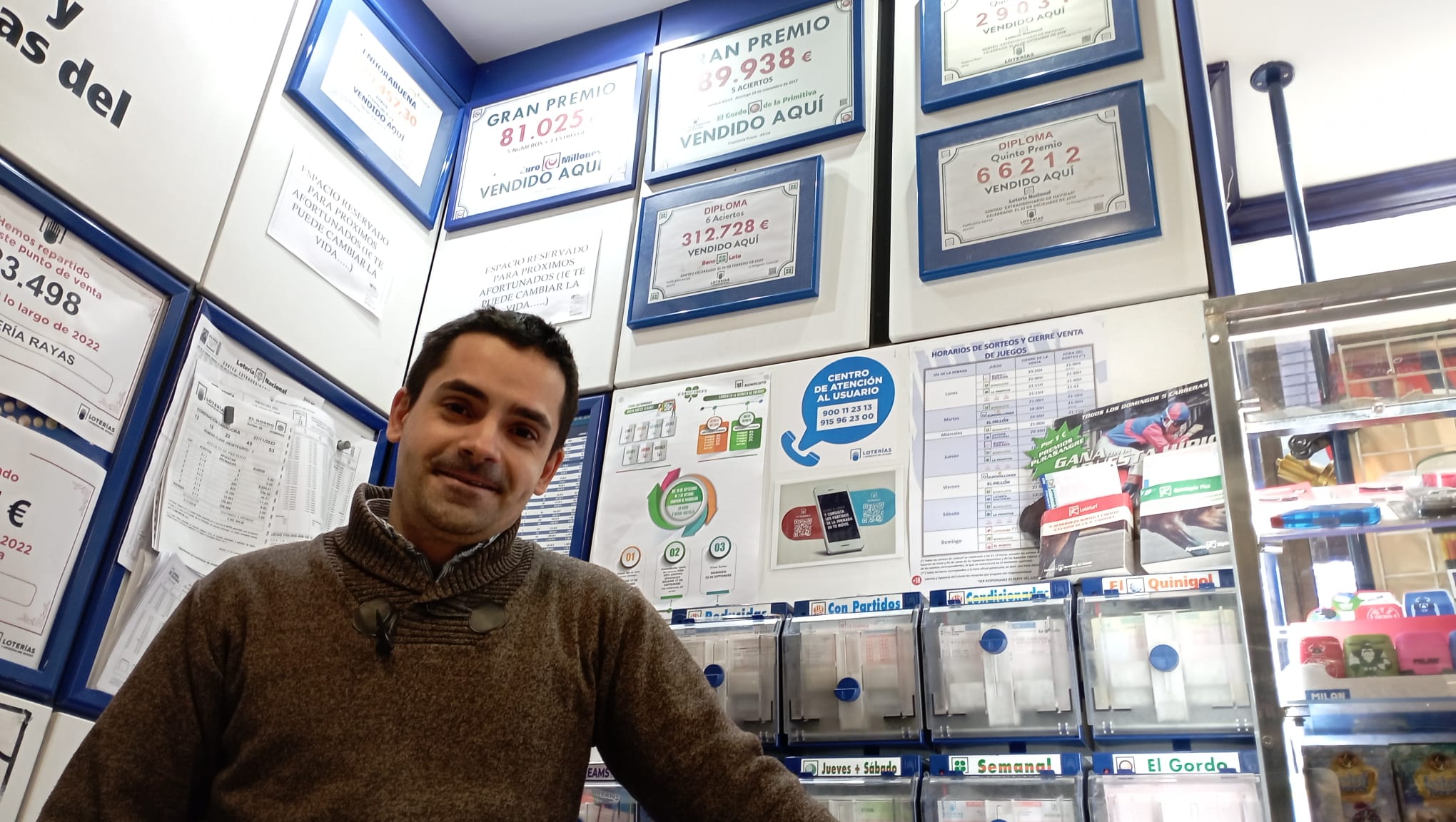 Gabriel Sempere ya ha dado tres quintos premios de la lotería en Alcoi desde 2018.