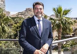 El alcalde de Alicante, Luis Barcala.
