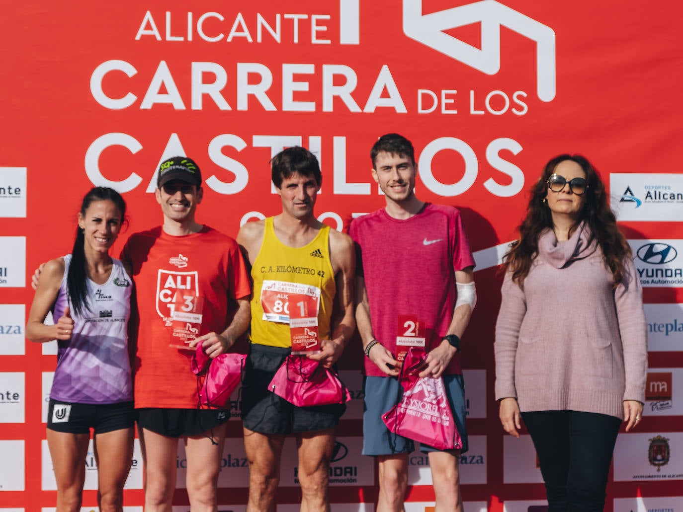 Fotos: Búscate en la Carrera de los Castillos de Alicante