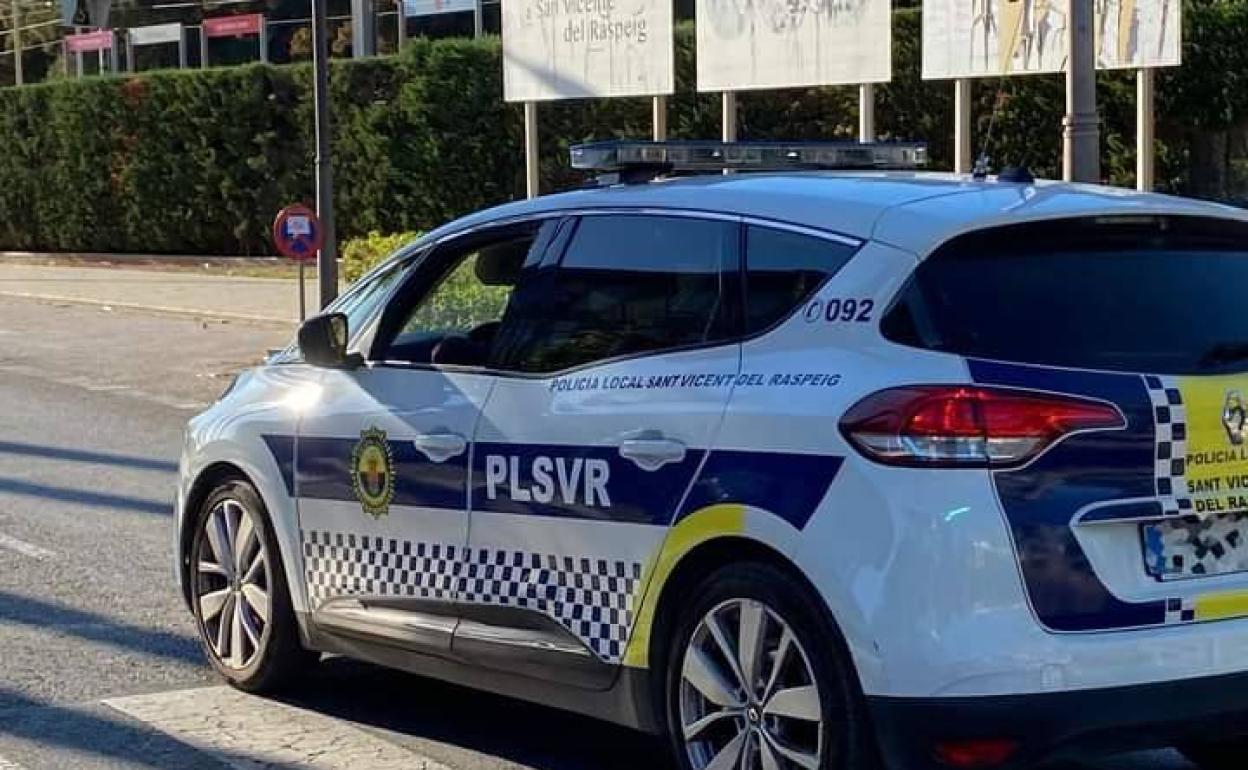 Coche de la Policía Local de San Vicente del Raspeig. 