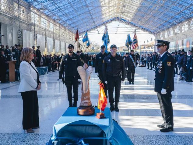 Fotos: 199 Aniversario de la Policía Nacional de Alicante