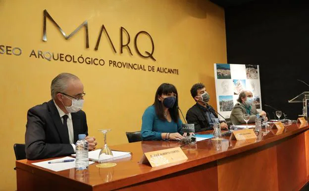 Rueda de prensa en el MARQ de Alicante.