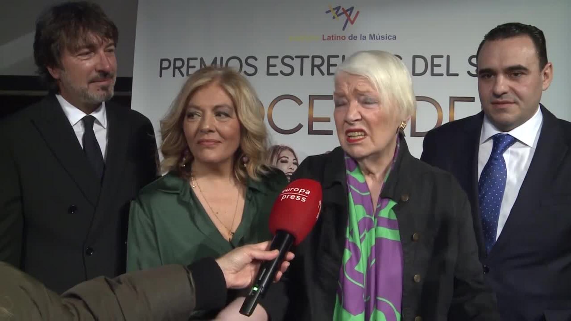 Mocedades defiende a Plácido Domingo
