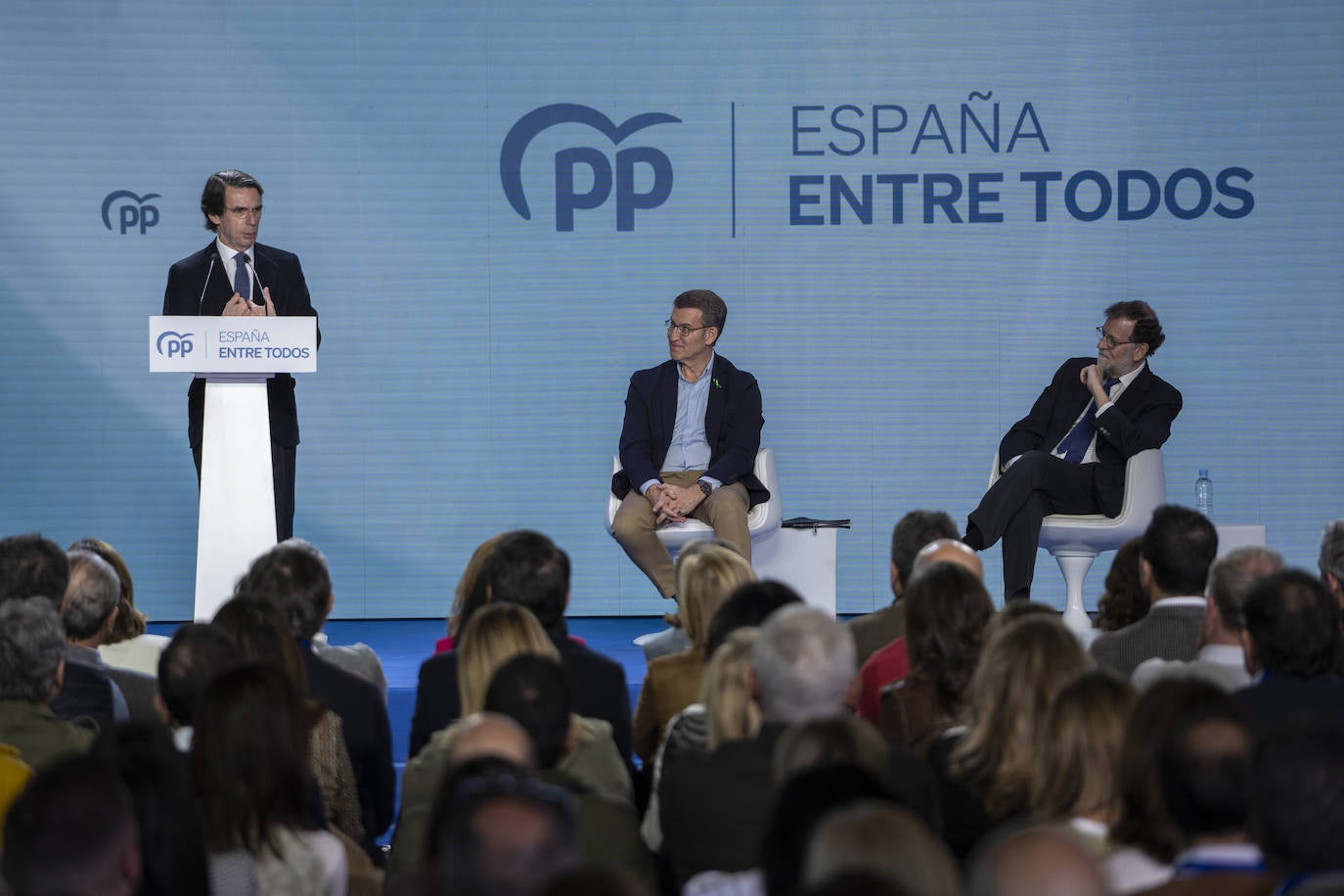 Fotos: Así ha sido la primera jornada de la Intermunicipal del PP en Valencia