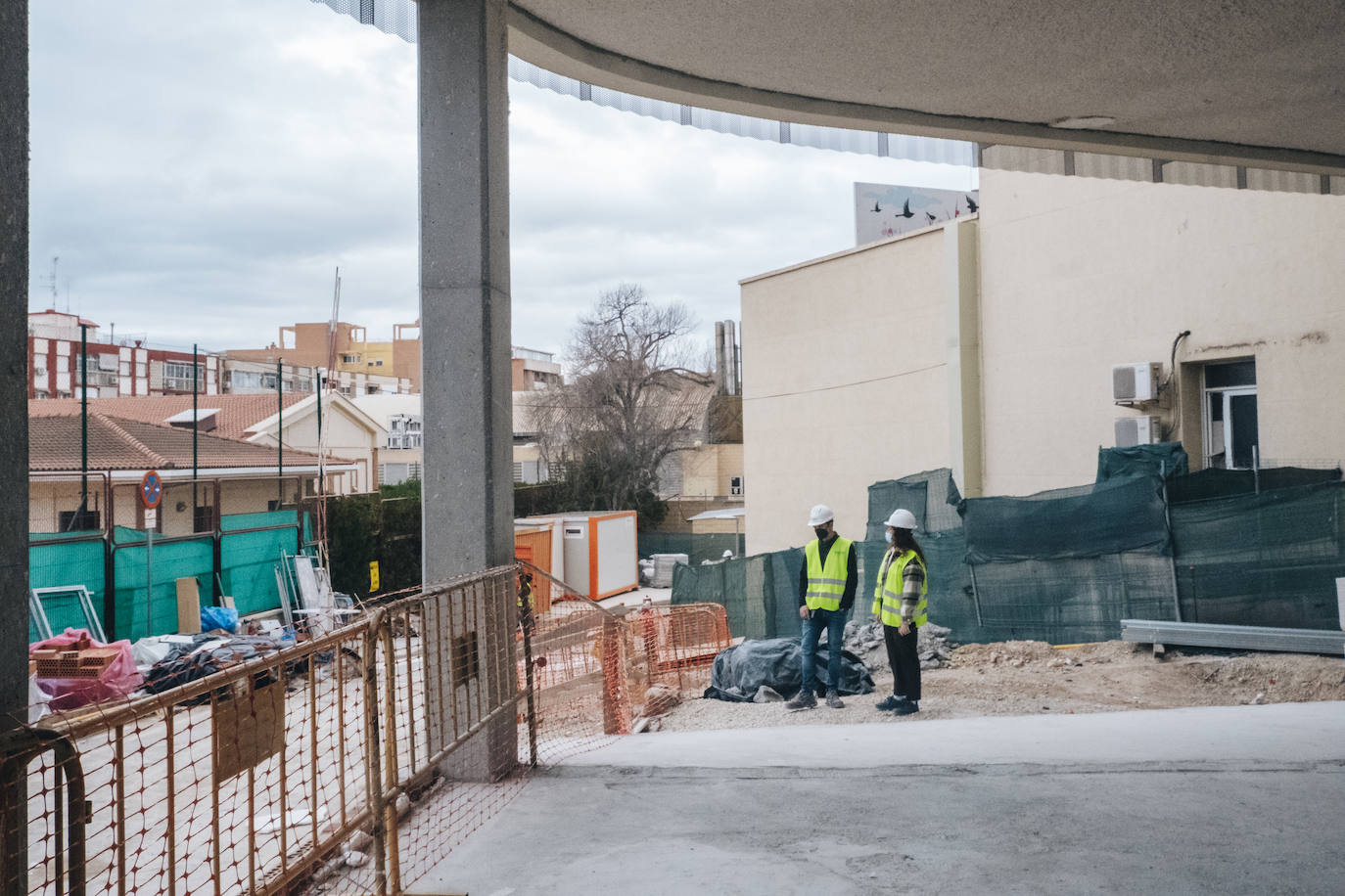 Fotos: Avanzan las obras en el edificio de Urgencias del Hospital General de Alicante | El presidente de la Generalitat Valenciana, Ximo Puig, y el conseller de Sanidad, Miguel Mínguez de visita
