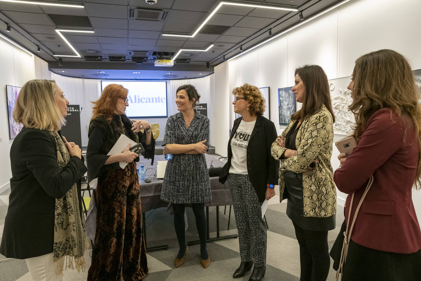 Fotos: TodoAlicante recibe a varias expertas en un desayuno sobre La Mujer y la Niña en la Ciencia | Josefina Bueno, Nuria Oliver, Andrea Bernabeu, Maria Jesús Pastor e Isabel Medina