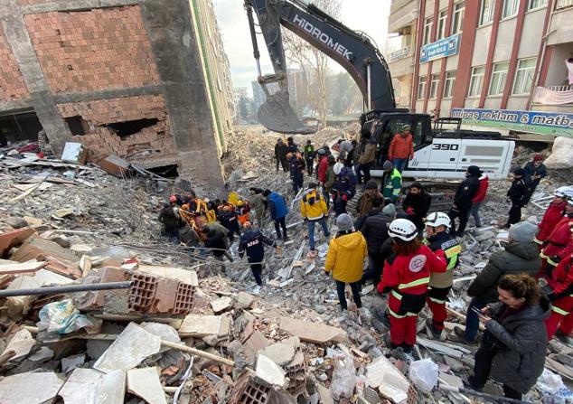 Fotos: Los Bomberos de Alicante, al rescate en Turquía