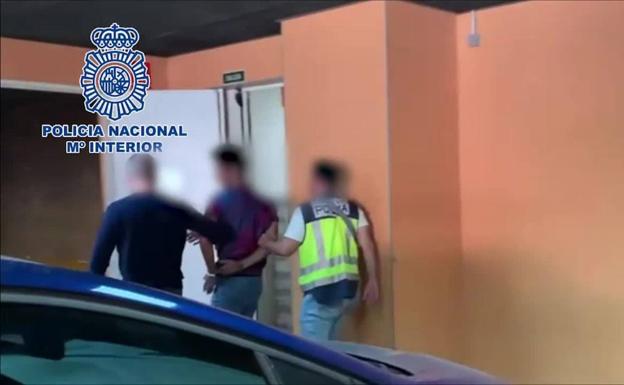 Detención de uno de los presuntos captores. 