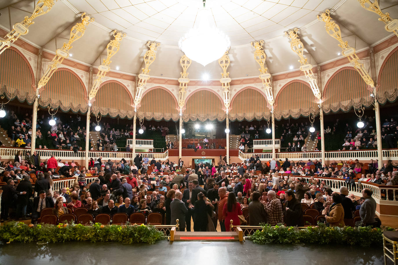 Fotos: Homenaje a Serrat en Orihuela