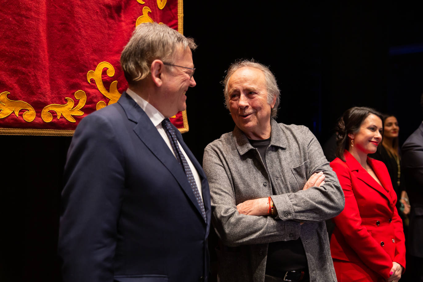 Fotos: Homenaje a Serrat en Orihuela