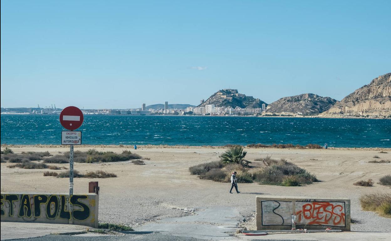 Playa de la Almadraba. 