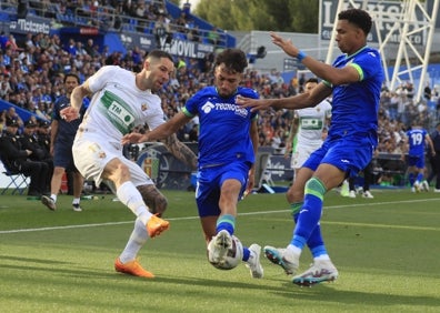 Imagen secundaria 1 - Boyé se queda con ganas de más en Getafe (1-1)