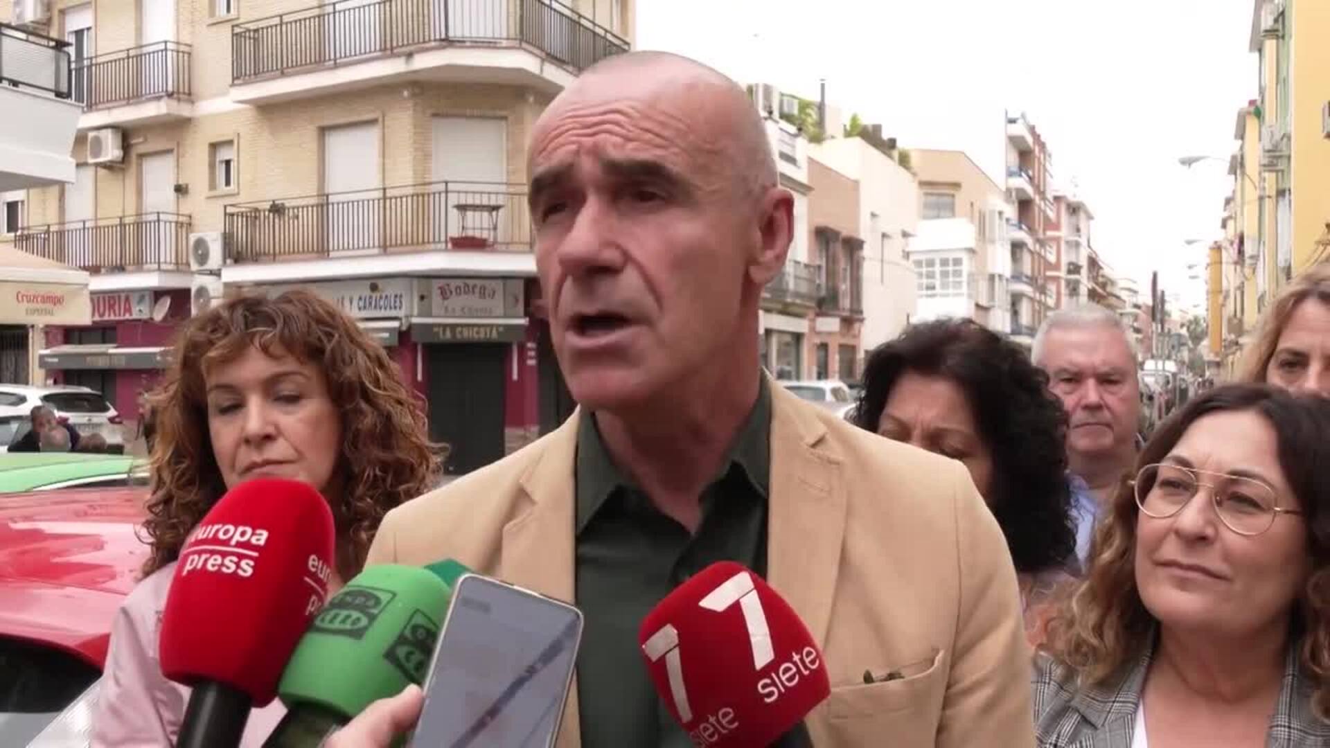 Muñoz (PSOE) apela "al voto de los indecisos" porque "Sevilla no se puede parar"