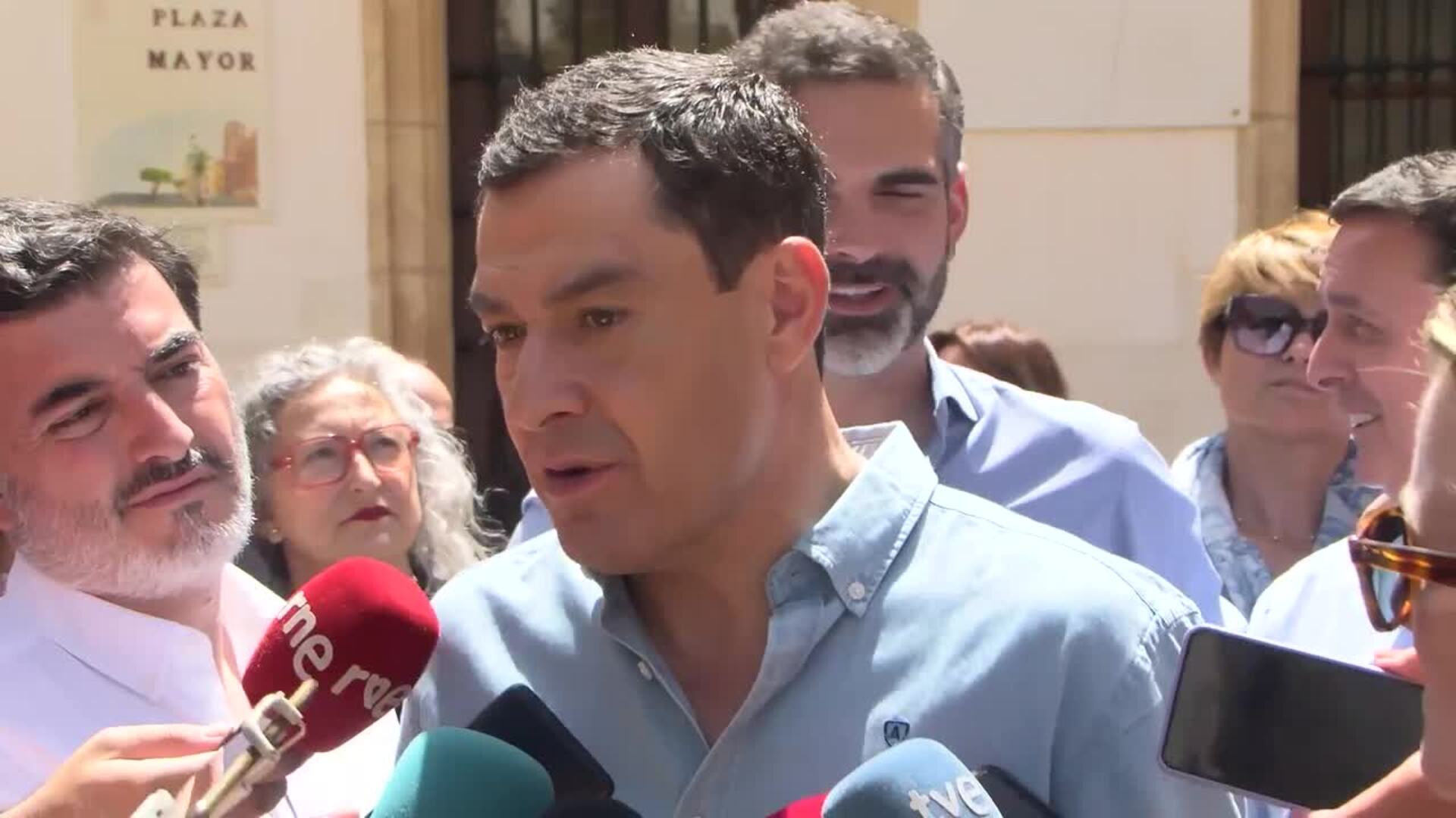 Moreno ve "con sorpresa y estupor" la investigación sobre el número 3 del PSOE en Maracena