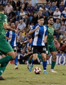 Imagen secundaria 2 - El Hércules de Torrecilla saca todo su poderío para abrazar el liderato (3-0)