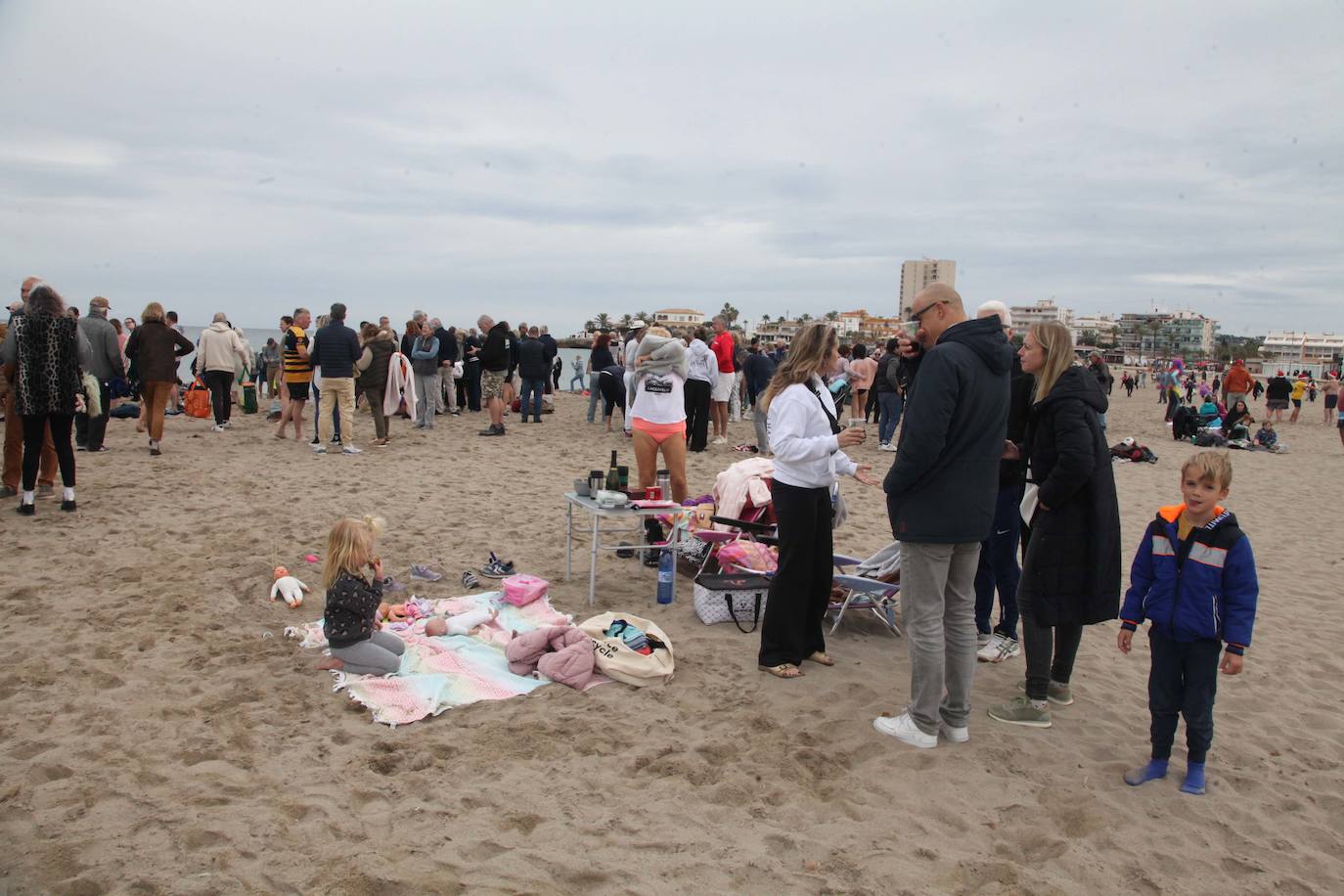 Baño solidario en Xàbia