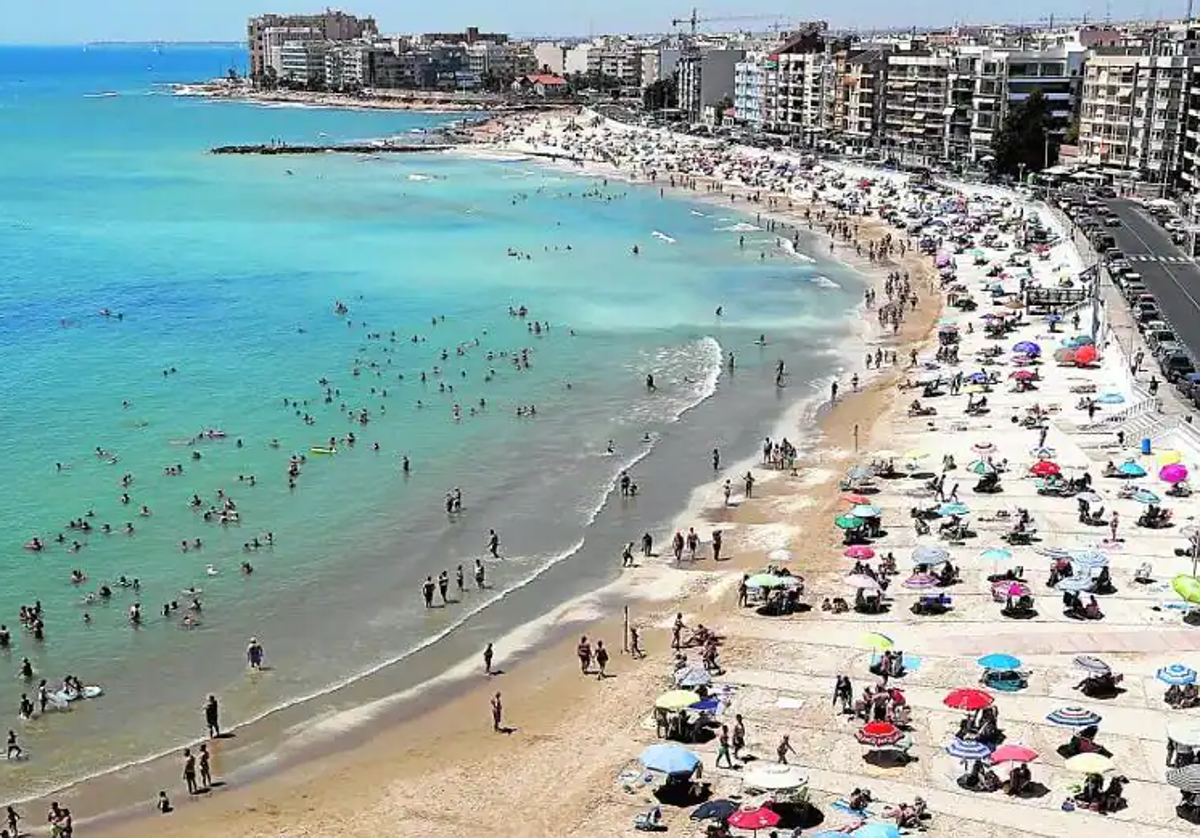 La playa de los Locos en Torrevieja.