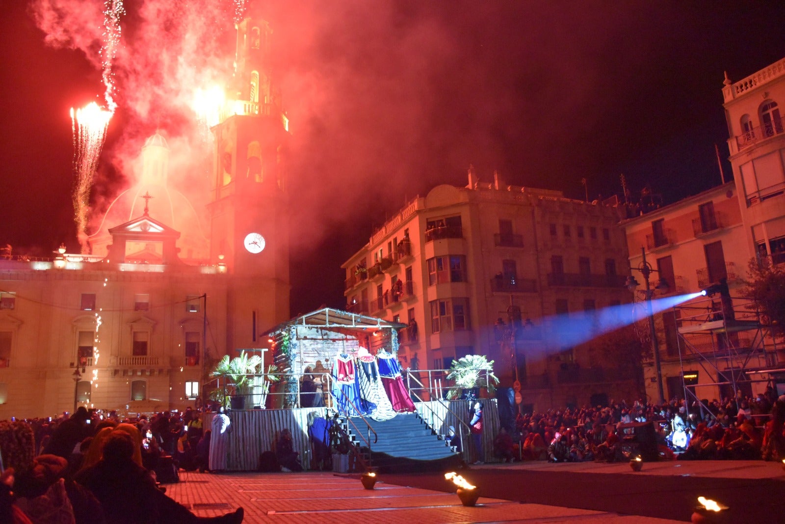Alcoi mantiene su idilio con sus Majestades