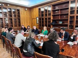 La consellera Salomé Pradas se ha reunido este miércoles con el secretario de Estado de Medio Ambiente, Hugo Morán en Madrid.