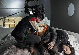 El alicantino Álex Navas durante el rodaje en 'La sociedad de la nieve'.