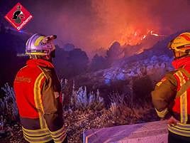 Incendio forestal en Conrides