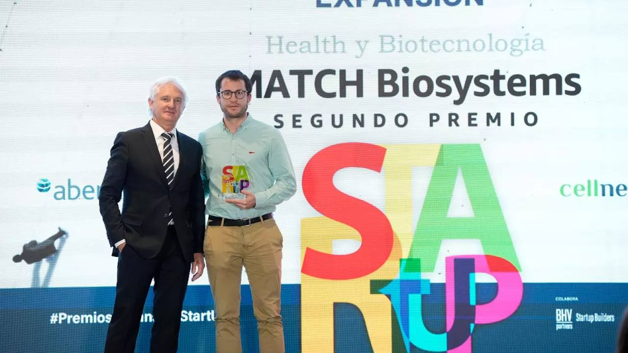Entrega del segundo premio a la startup del parque de la UMH.