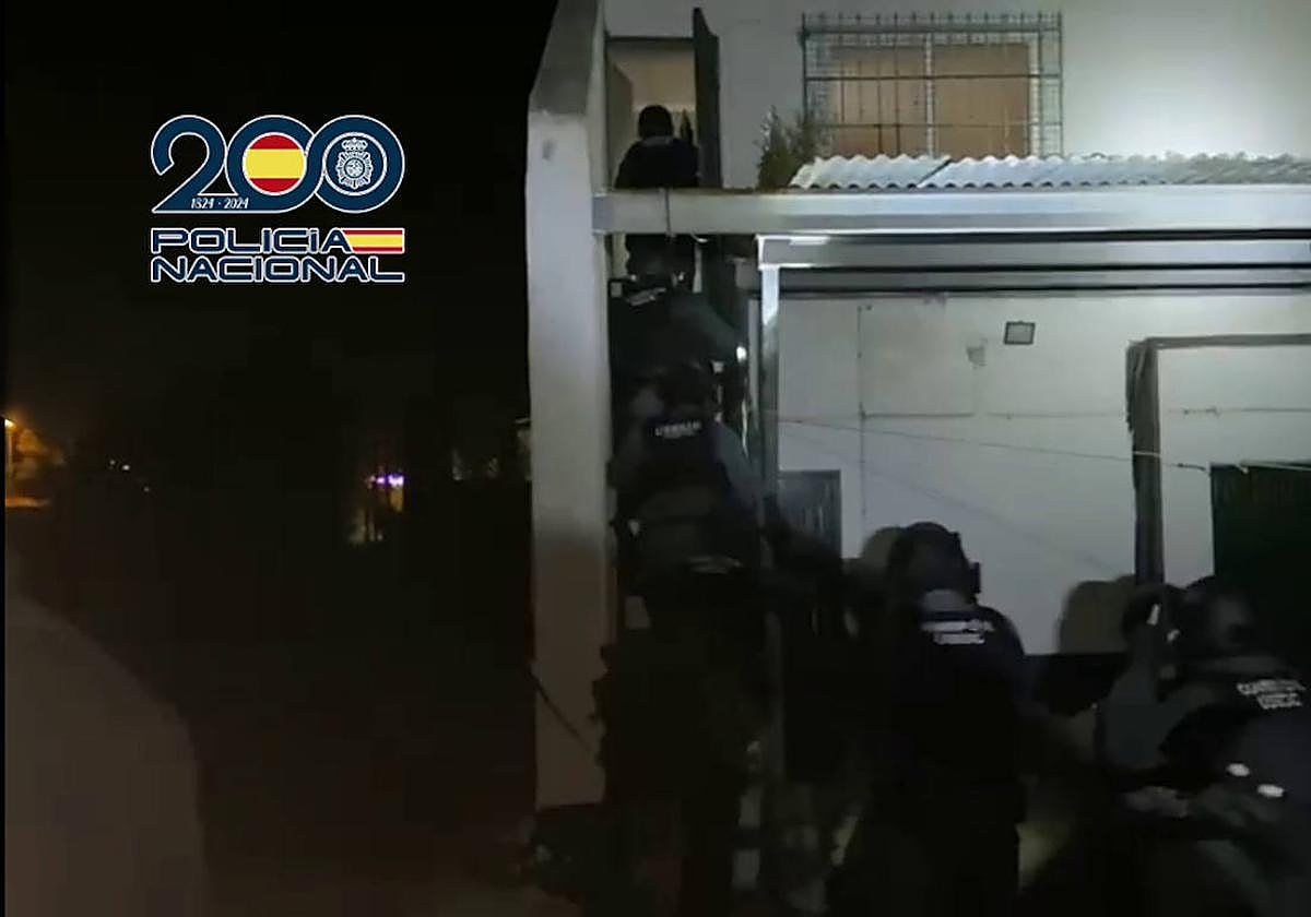 Cae una red acusada de más de cien asaltos a casas en zonas rurales de Alicante y otras provincias