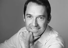 El periodista y escritor Joaquín Hernández.