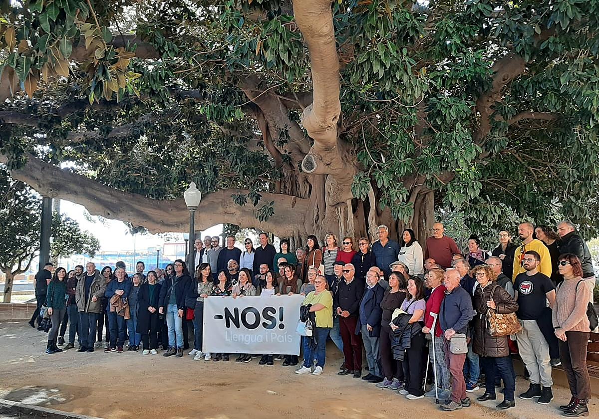 Foto de familia de la nueva agrupación.