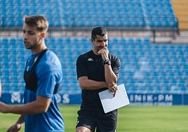 Rubén Torrecilla, pensativo, durante un entrenamiento.