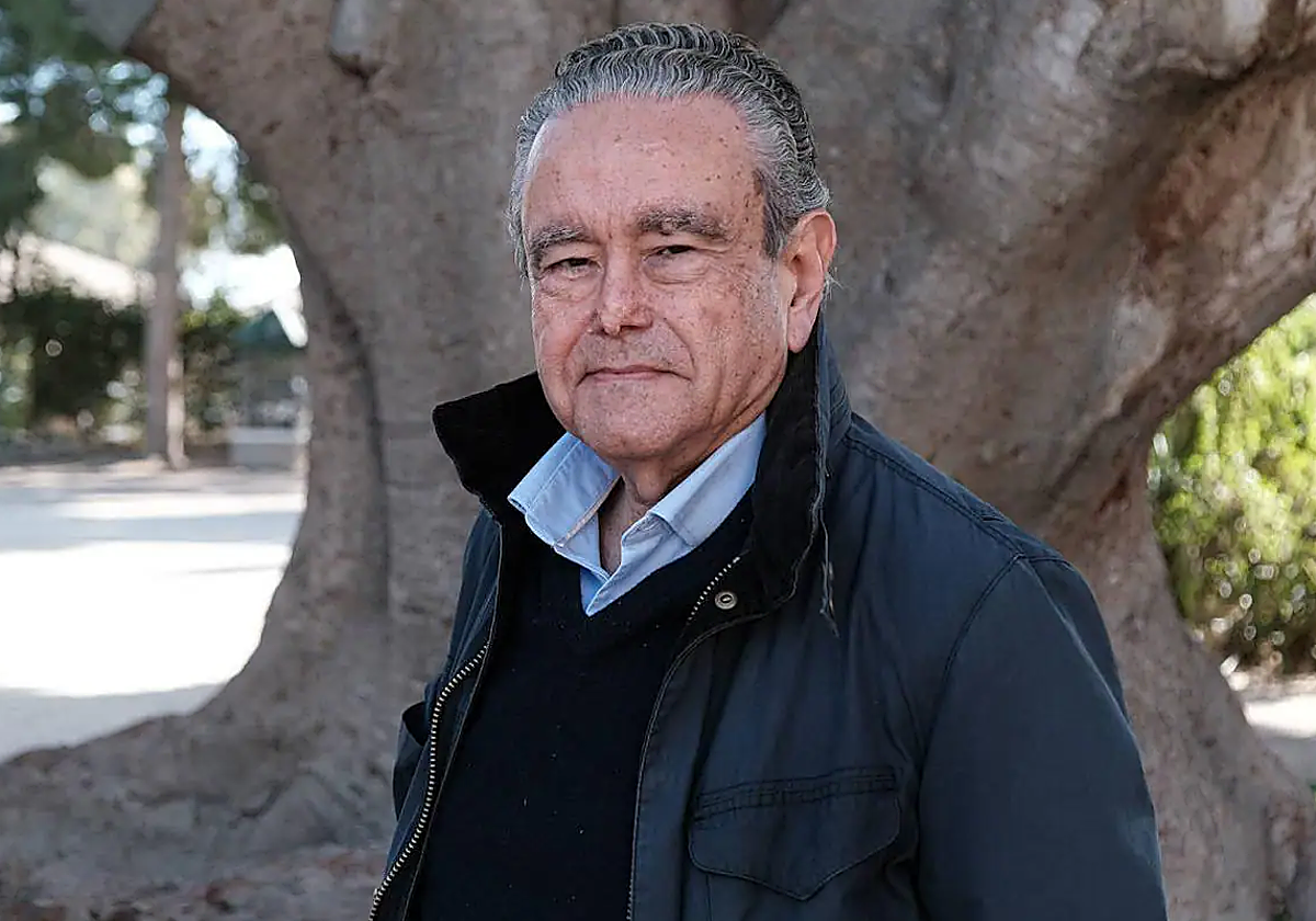 Andrés Pedreño Muñoz, en las instalaciones de Torre Juana OST, en Alicante.