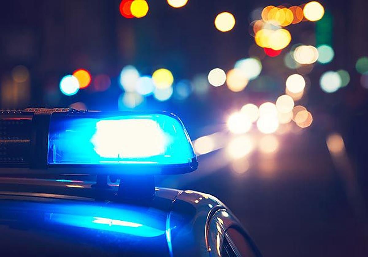 Sirena de un vehículo policial.