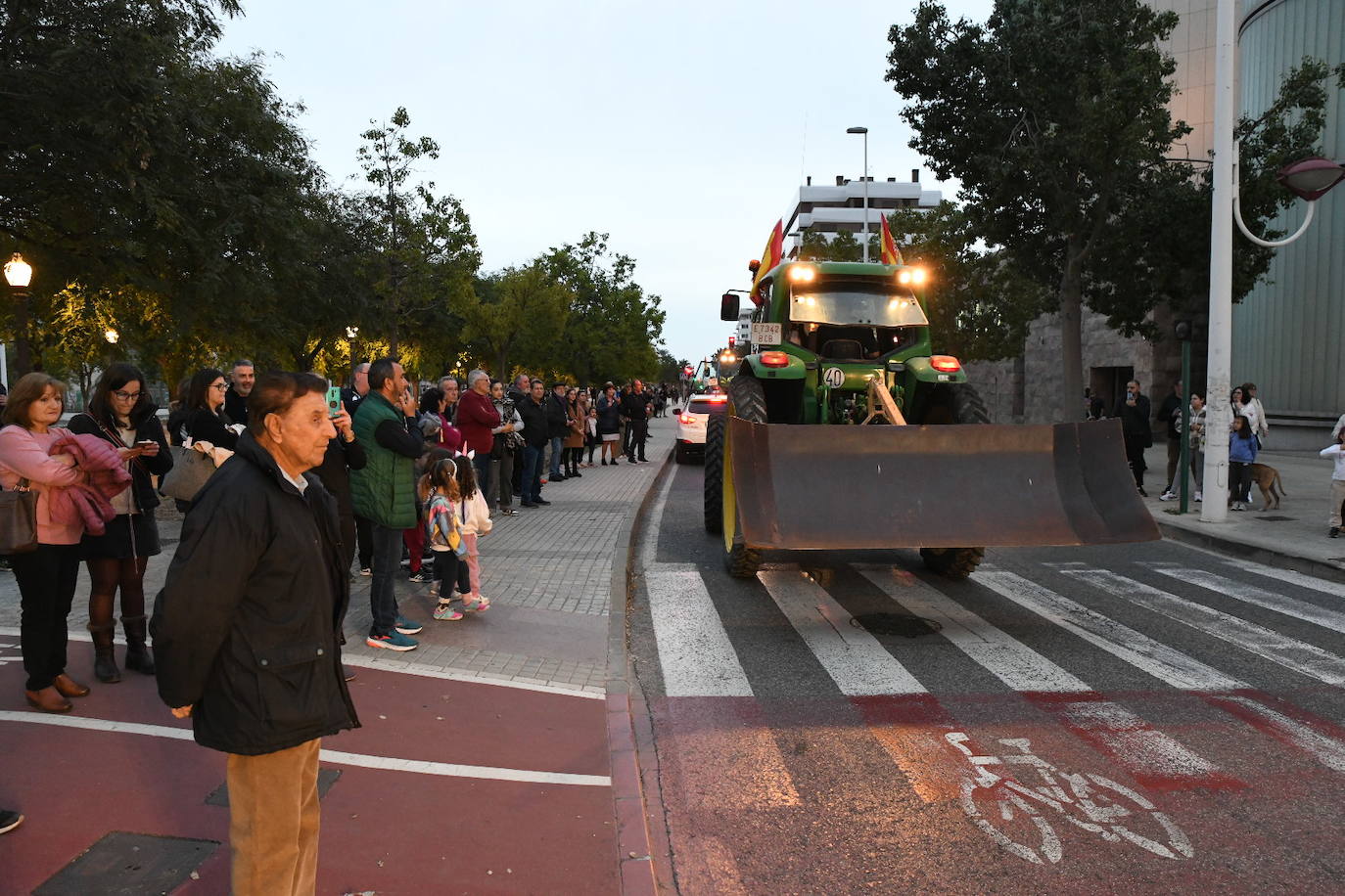 La tractorada de Elche en imágenes