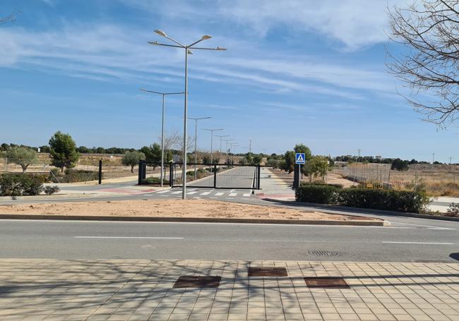 Vial entre el campus de la UA y el Parque Científico de Alicante.
