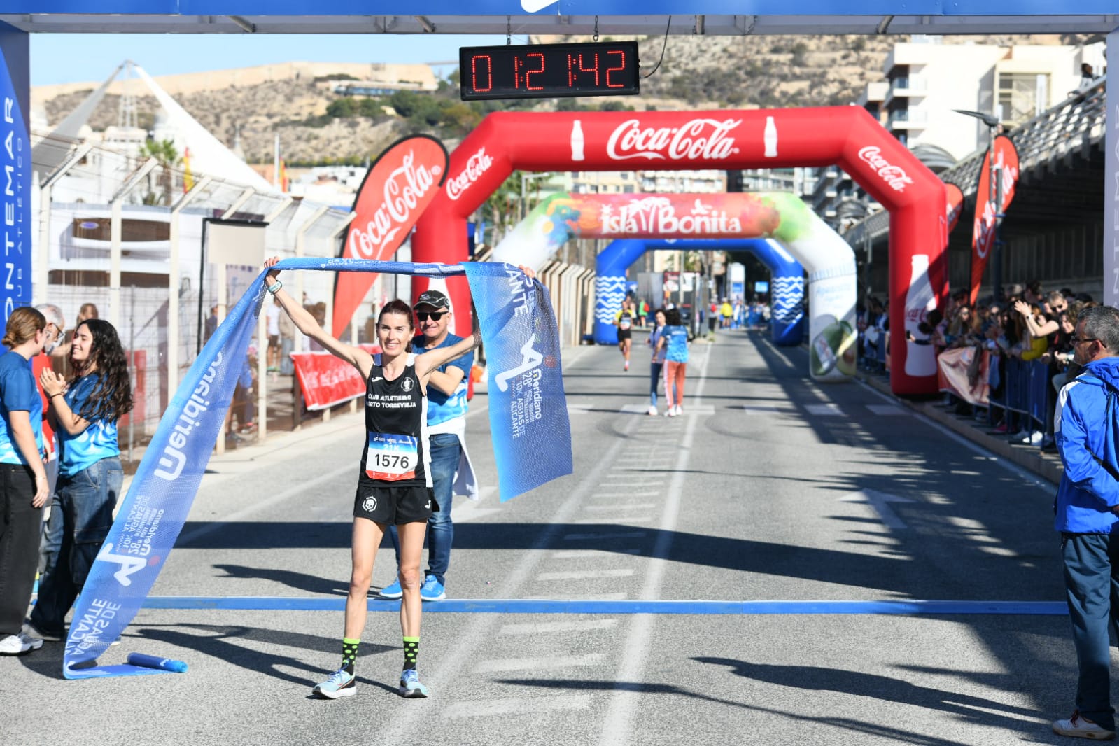 Las mejores imágenes de la Media Maratón de Alicante