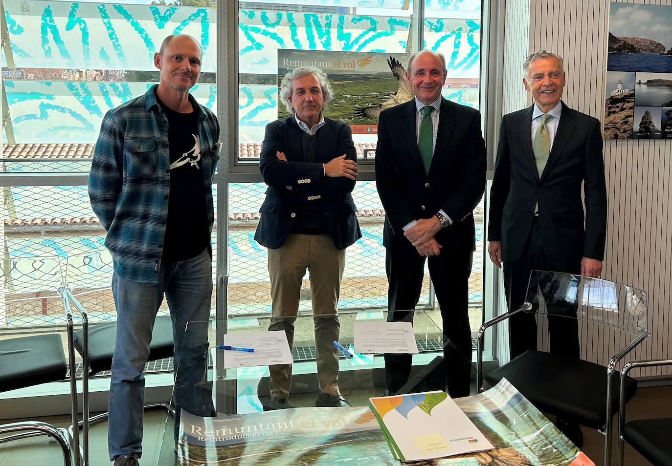 Carlos Torravlo, Raúl Mérida, Ramón Castresana y Fernando García.