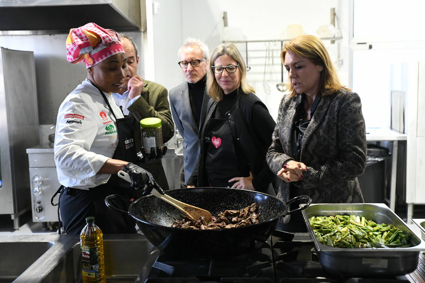La vicepresidenta del Consell Susana Camarero visita Alicante Gastronómica