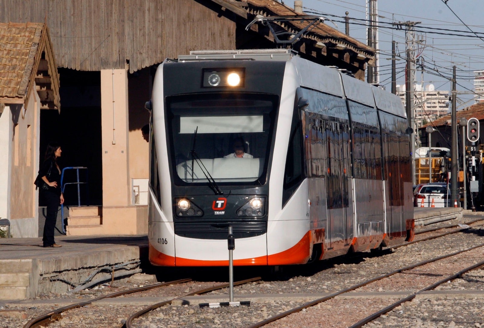 Tren-Tram, en la estación de la Marina de Alicante.