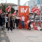 La huelga de las ITV alicantinas se extiende al resto de estaciones de la Comunitat