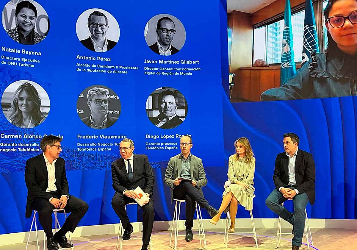 Toni Pérez durante la mesa redonda celebrada en Barcelona