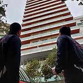 Alicante revisa la fachada de 135 edificios tras el incendio de Valencia