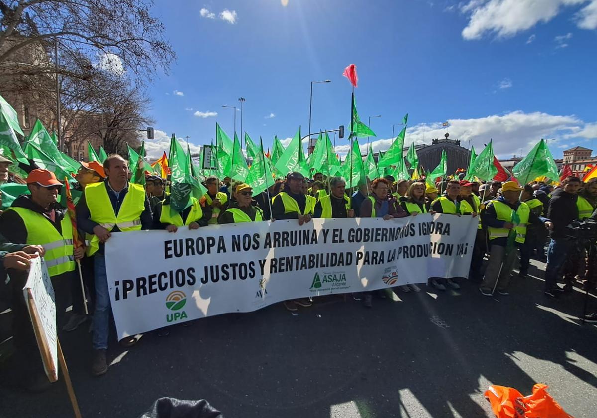 Protesta de agricultores alicantinos para reivindicar mejores condiciones.