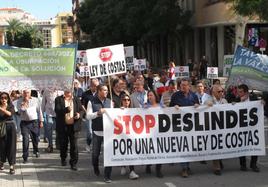 Manifestación en Dénia el pasado noviembre reclamando una nueva ley de Costas.